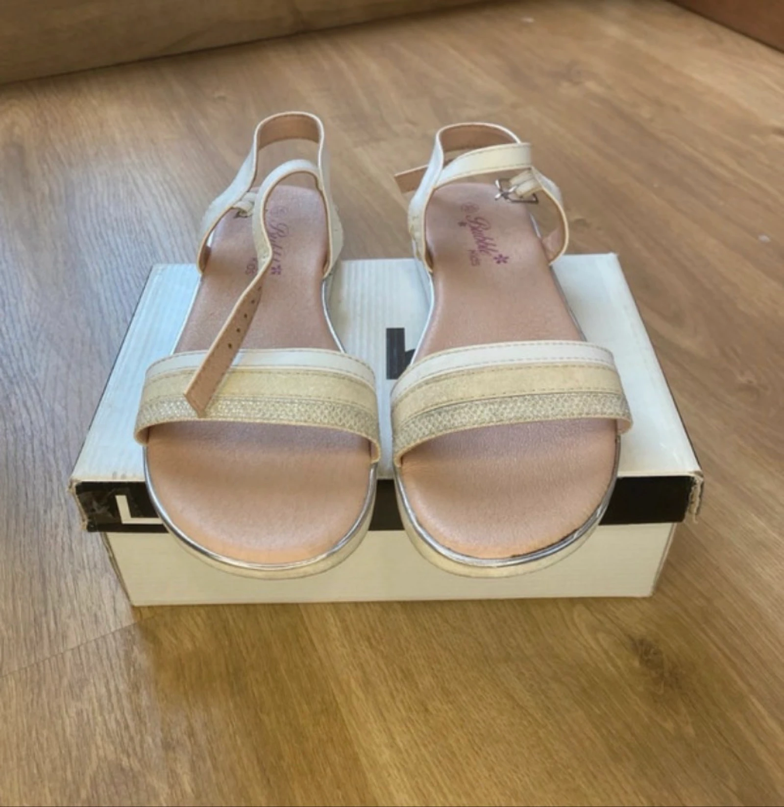 Sandalias de niña LH
